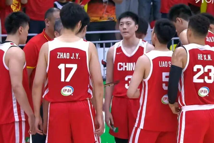 山东男篮揭幕战！全力击败辽宁，班顿上演CBA首秀，央视直播